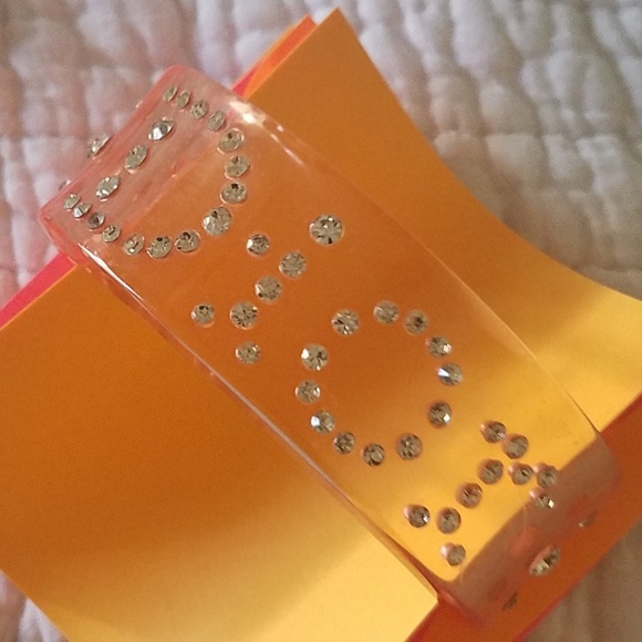 ❤️❤️Genuine DIOR Lucite Cuff Bracelet Swarovski - Picture 7 of 7